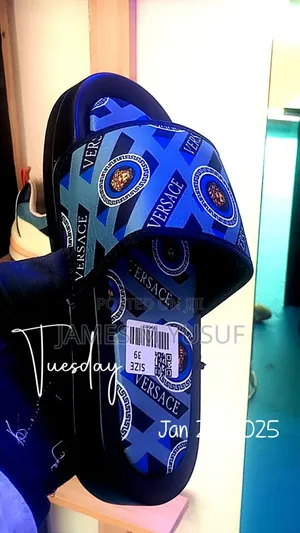 Gucci Simple Slippers for Affordable Price
