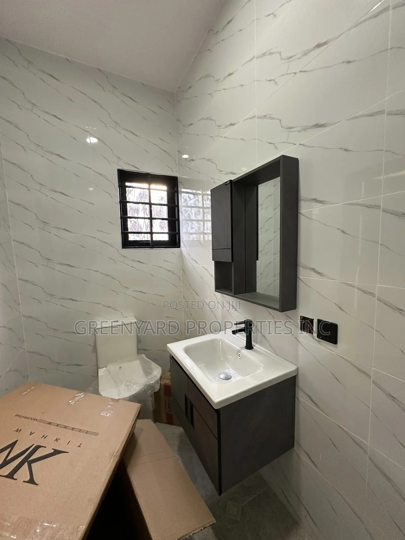3bdrm Duplex in East Legon Hills for sale