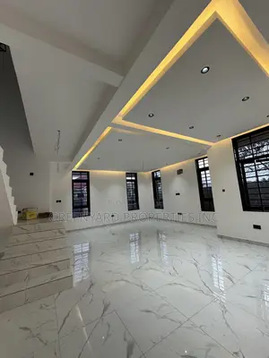 3bdrm Duplex in East Legon Hills for sale