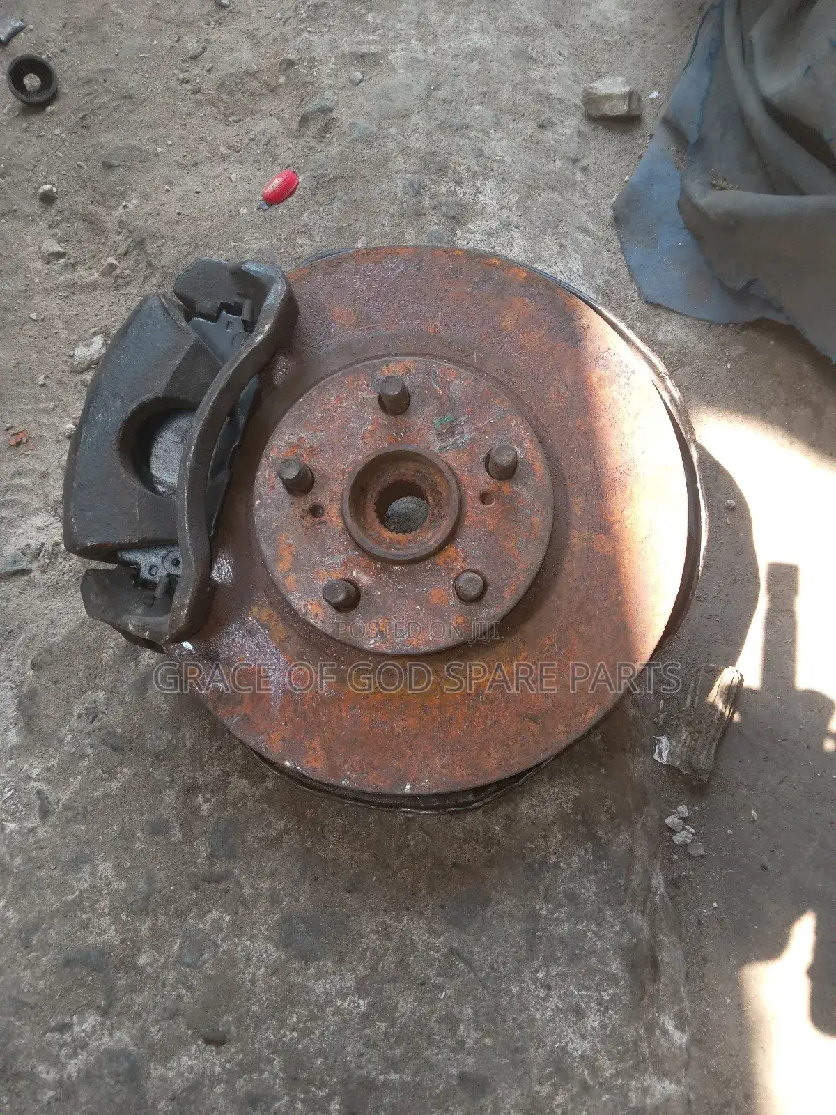 Toyota Corolla 2009 Complete Front Hub Original