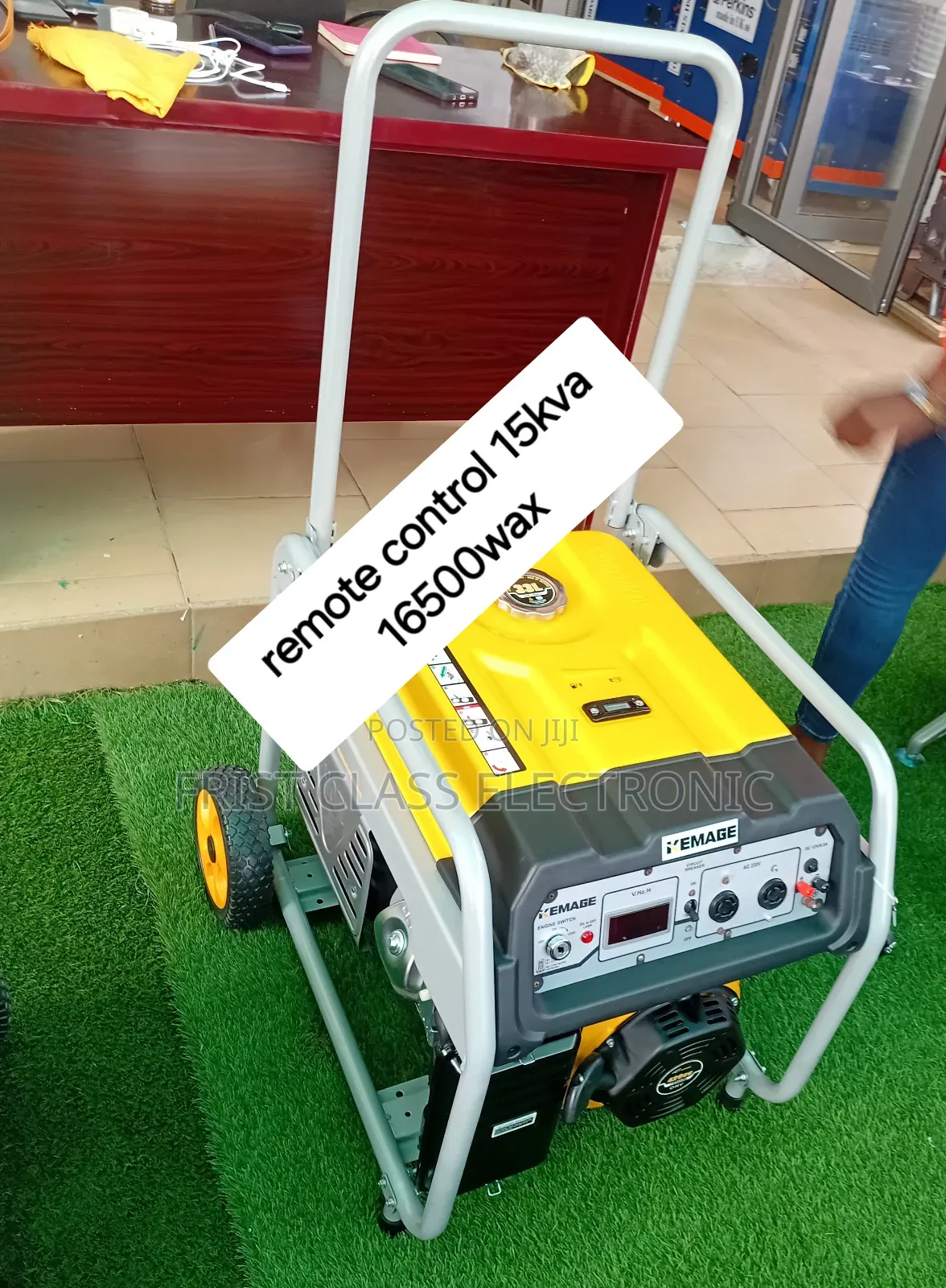 Large Fuel Tank Kemage Generator 15kva 16500wax Silent