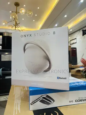 Echo Elegance Onyx 8 Bluetooth Speaker Harman Kardon