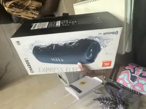 Echo Elegance Bluetooth Speaker Charge 5