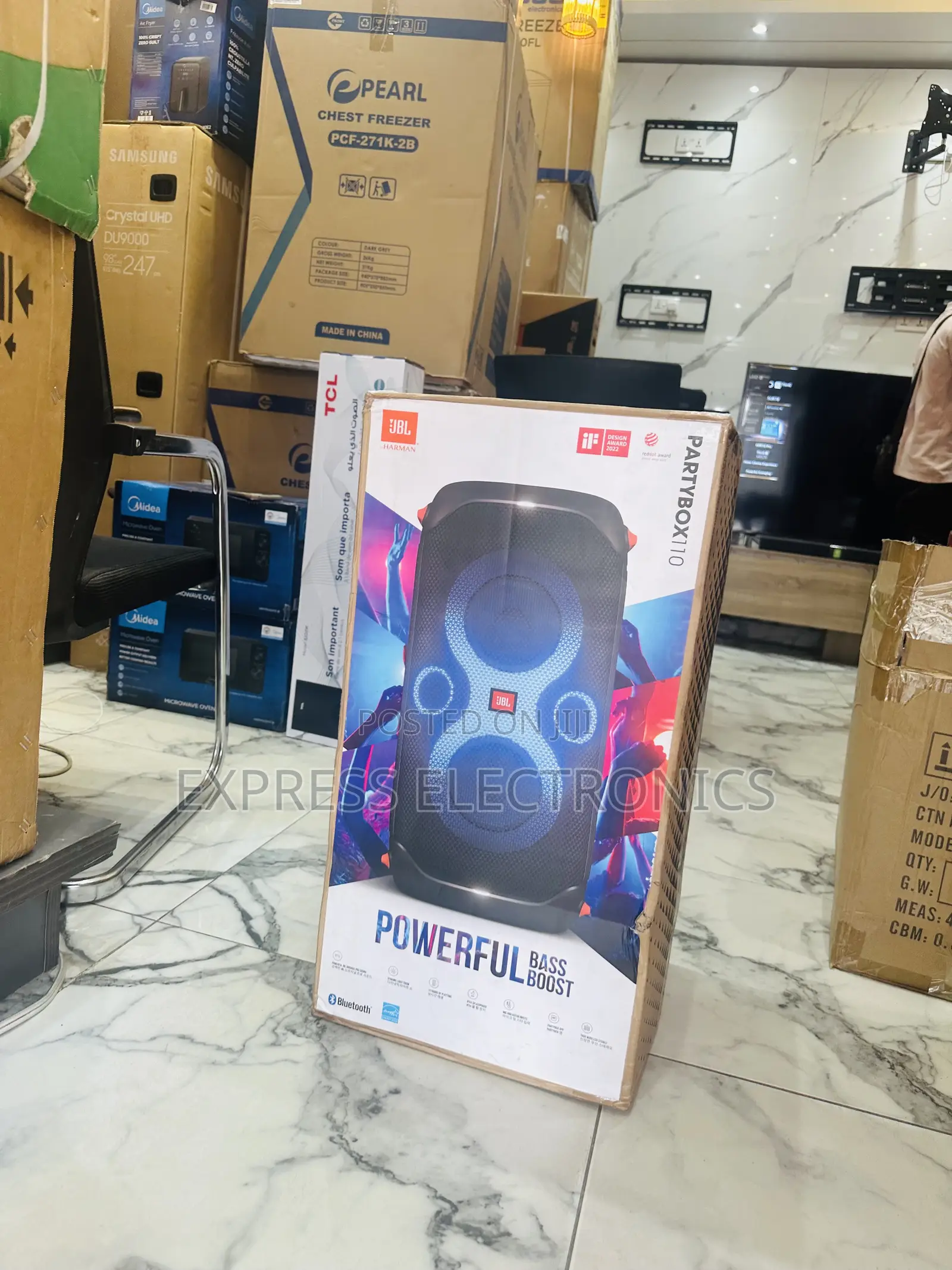 Cinematic Sound Quality Partybox 110 JBL