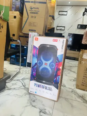 Cinematic Sound Quality Partybox 110 JBL