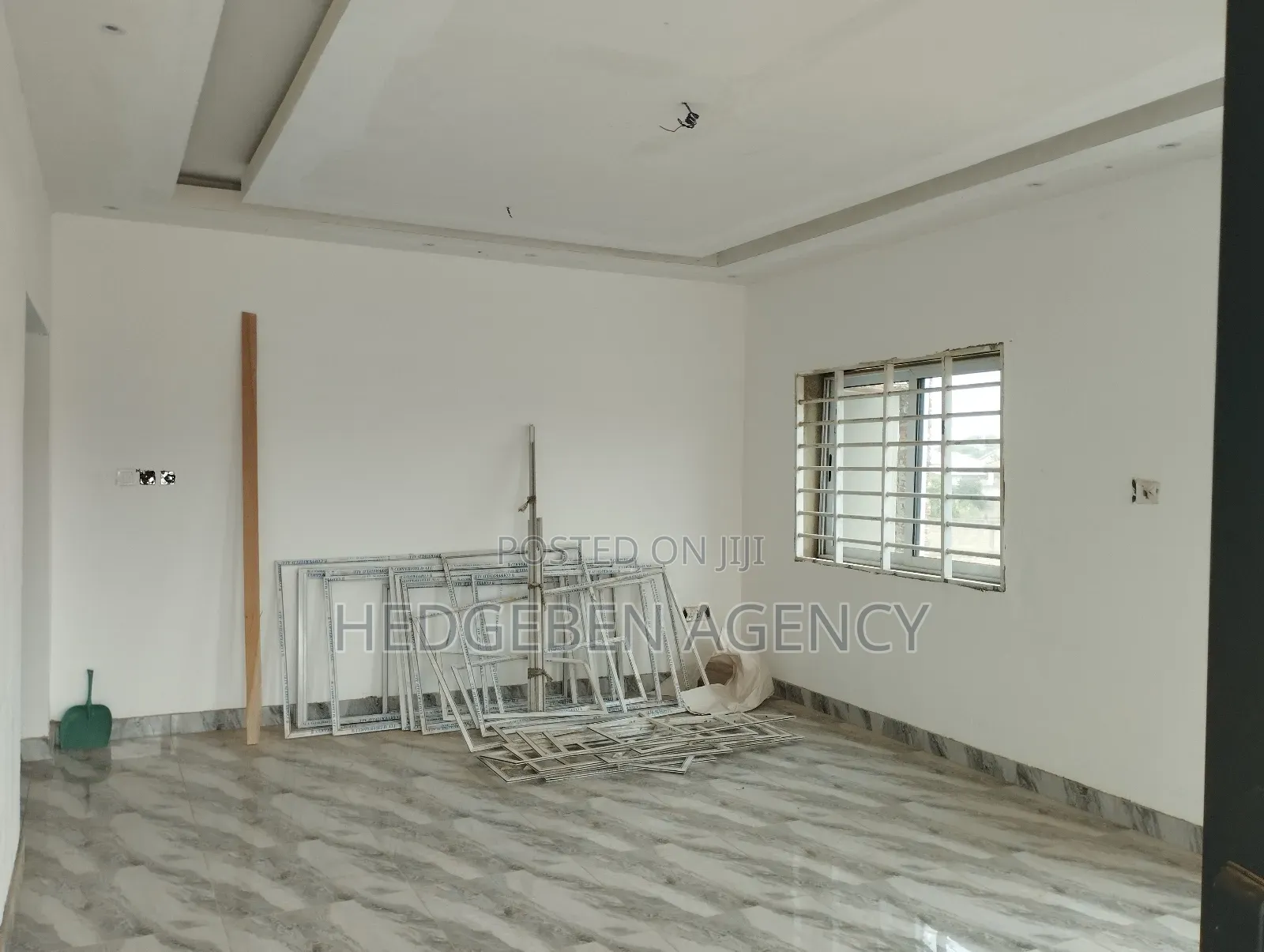 2bdrm Apartment in Oyibi for rent