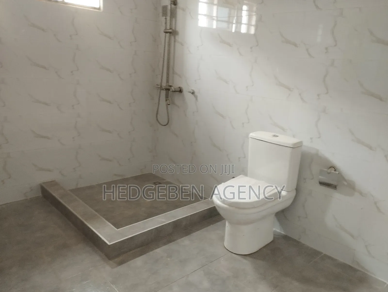 2bdrm Apartment in Oyibi for rent