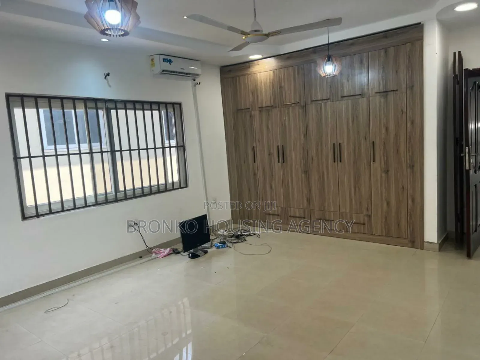3bdrm House in Bronko Housing, Spintex for rent