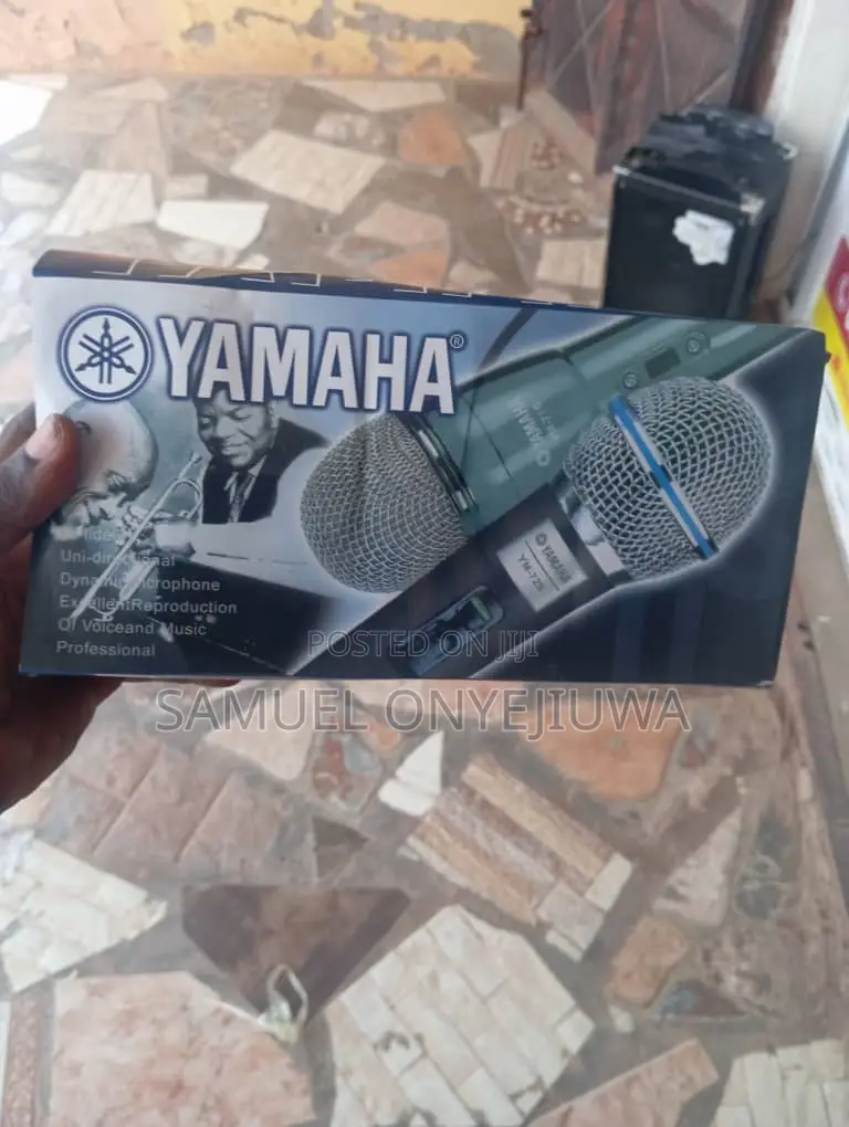 Yamaha Cord Microphone