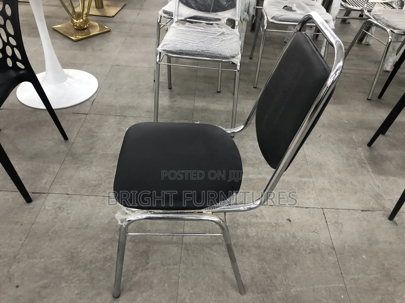 High Quality Foreign Metal and Leather Chair
