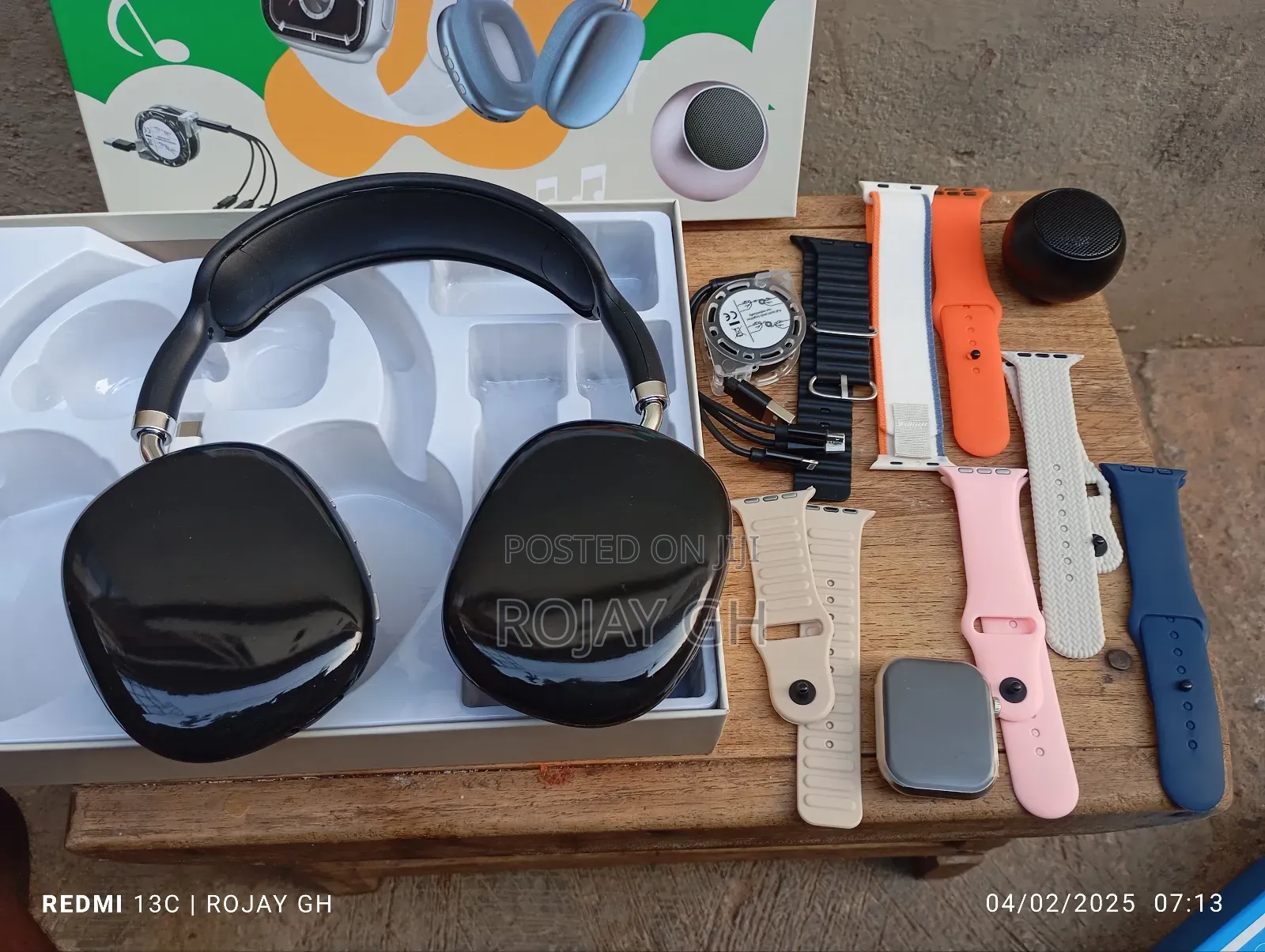 D-P9 Smart Watch With Headphone, Bt Speaker Combo - Black