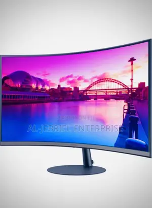 32” Samsung Curved Display Monitor—Black