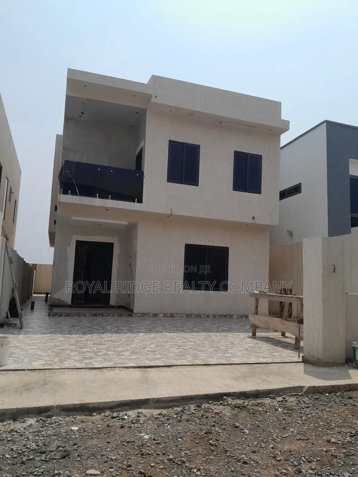 3bdrm House in Spintex Manet Close, Accra Metropolitan for sale