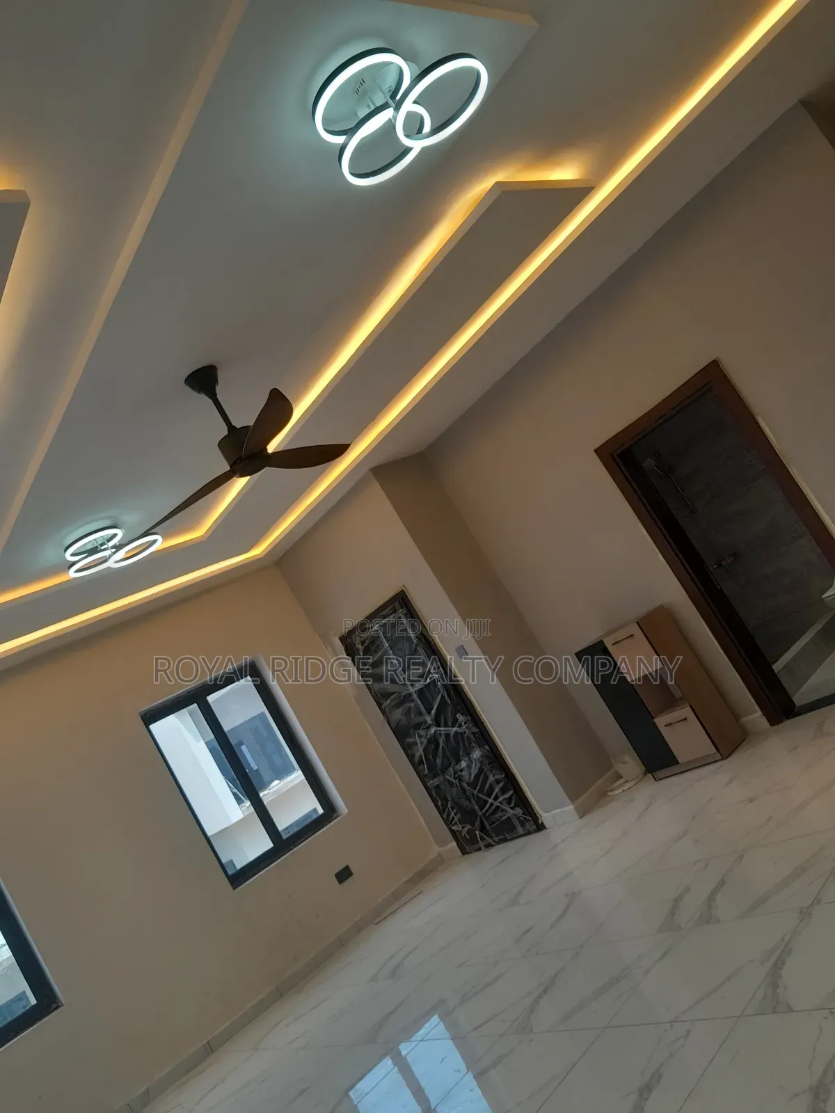 3bdrm House in Spintex Manet Close, Accra Metropolitan for sale