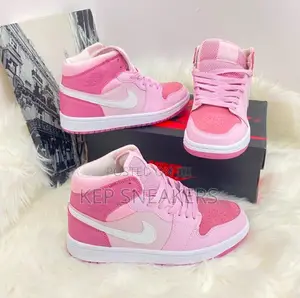 Nike Air Jordan 1high “Pink”