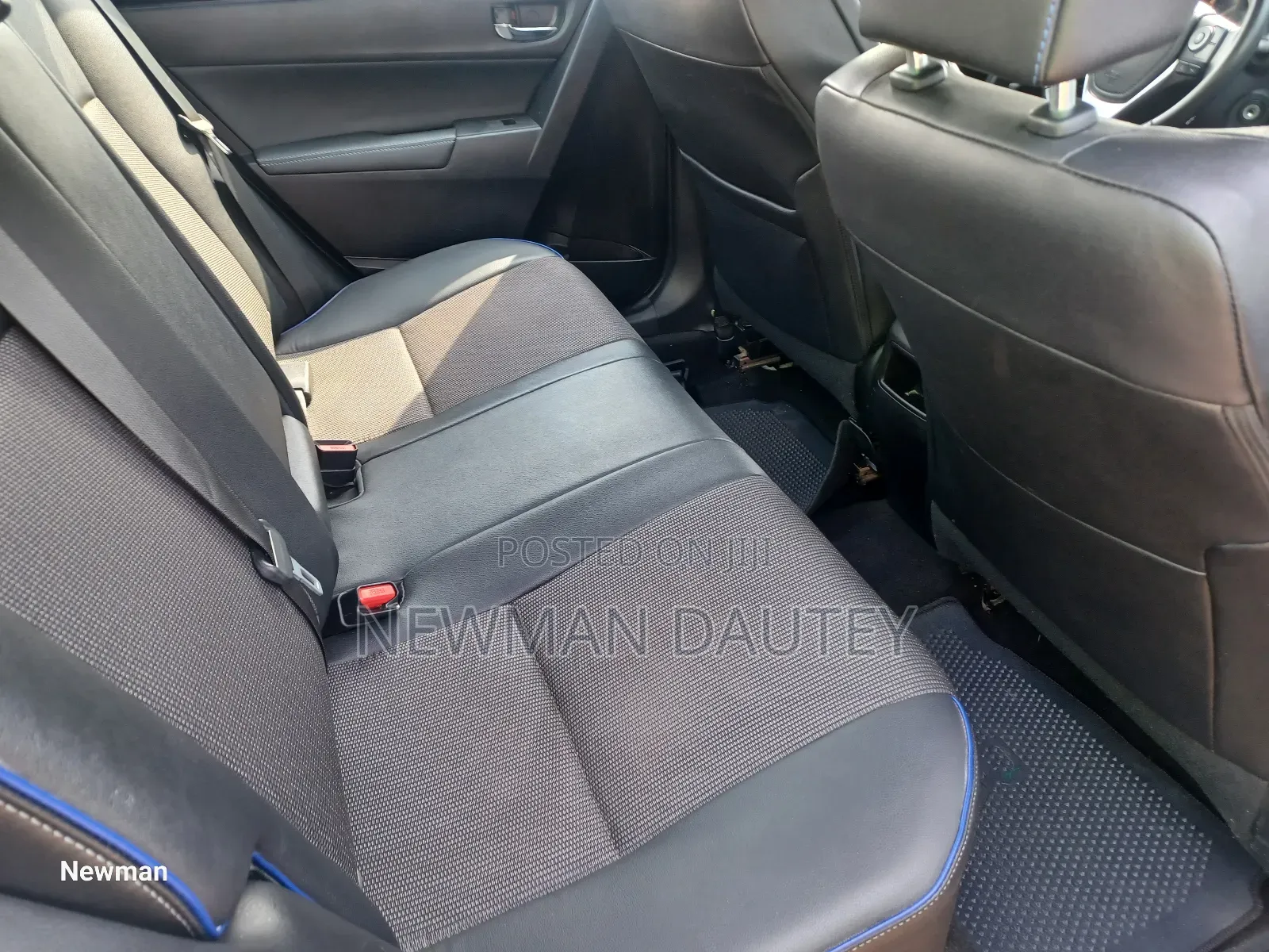 Toyota Corolla 2018 Silver