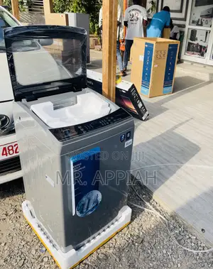 Quiet and Classic Midea 8kg Fully Auto Washing Machine.