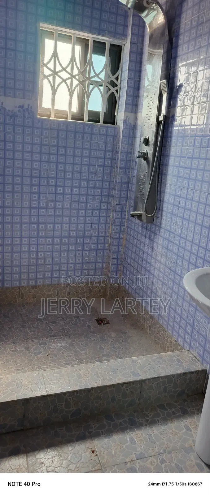 1bdrm Shared Apartment in Dansoman Round About for rent