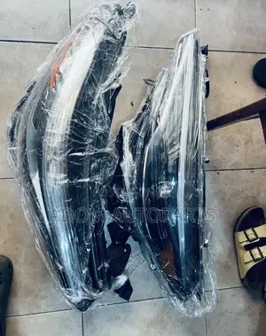 Toyota Corolla Cross Headlight 2019 2020 2021 2022