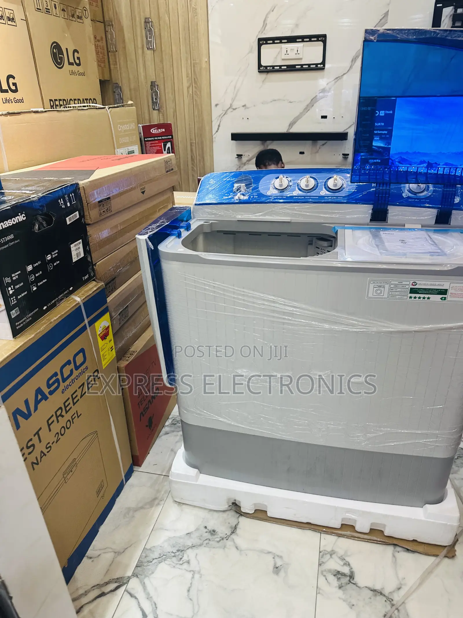 Wash and Go Topload Washing Machine 18kg Twintub Haier