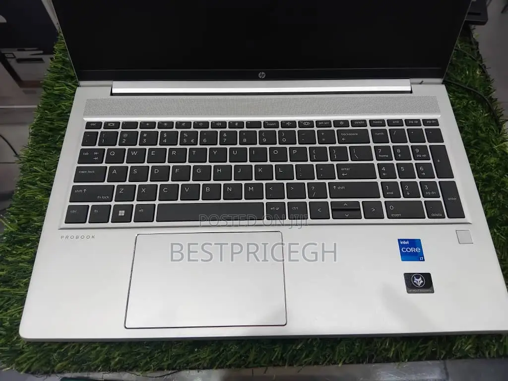 New Laptop HP ProBook 450 G9 8GB Intel Core I7 SSD 512GB