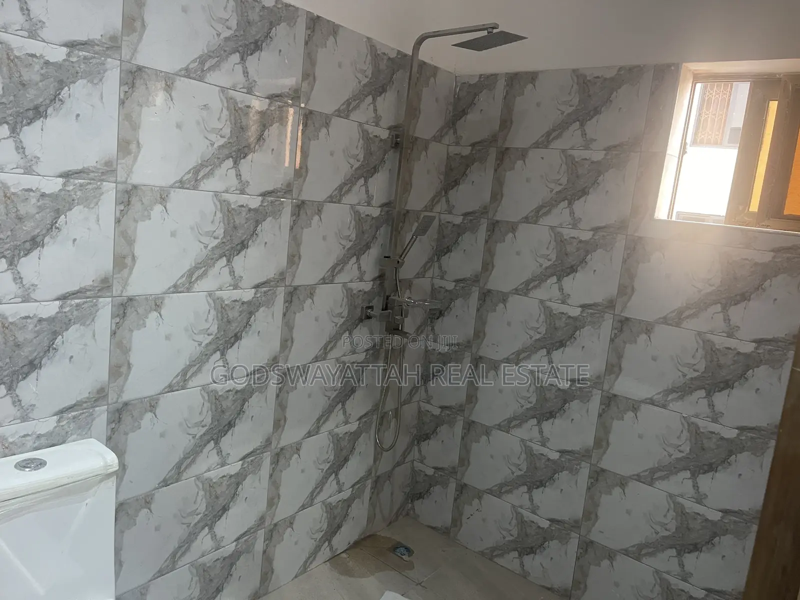 4bdrm House in East Legon, Adjiriganor for rent