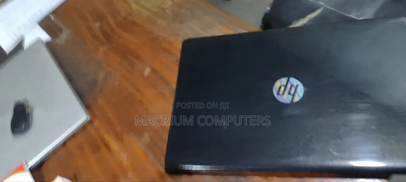 Laptop HP Pavilion 17 8GB AMD Ryzen 5 HDD 500GB