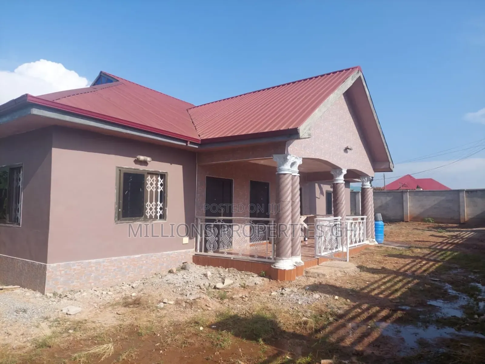 4bdrm House in Millions Properties, Kumasi Metropolitan for sale
