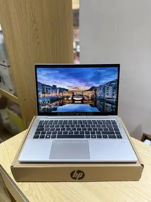 Laptop HP EliteBook 845 G8 16GB AMD Ryzen 5 SSD 256GB
