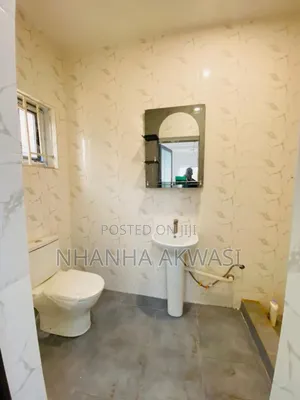 5bdrm House in Klagon Ndc, Tema Metropolitan for rent