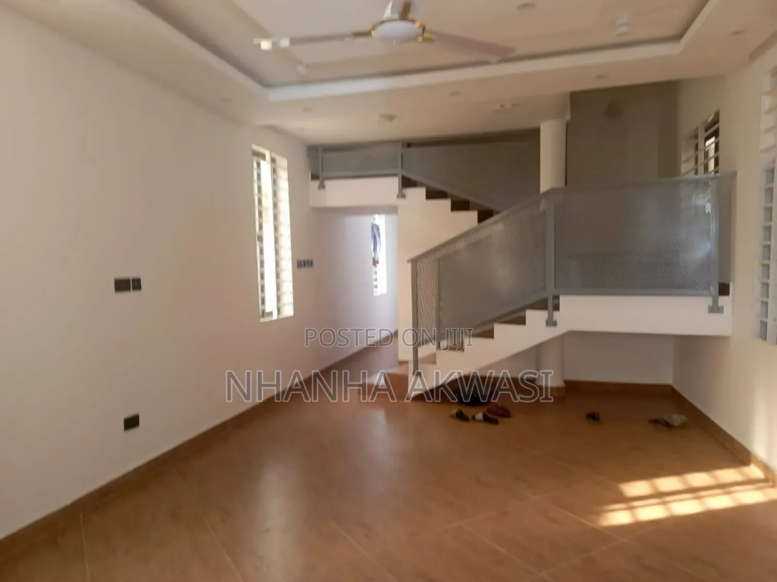 3bdrm House in Community 18, Tema Metropolitan for rent