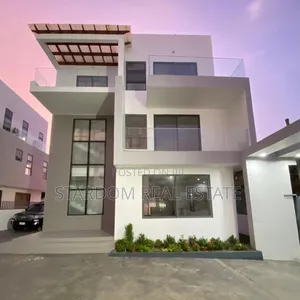 5bdrm Townhouse / Terrace in Cantonments for rent