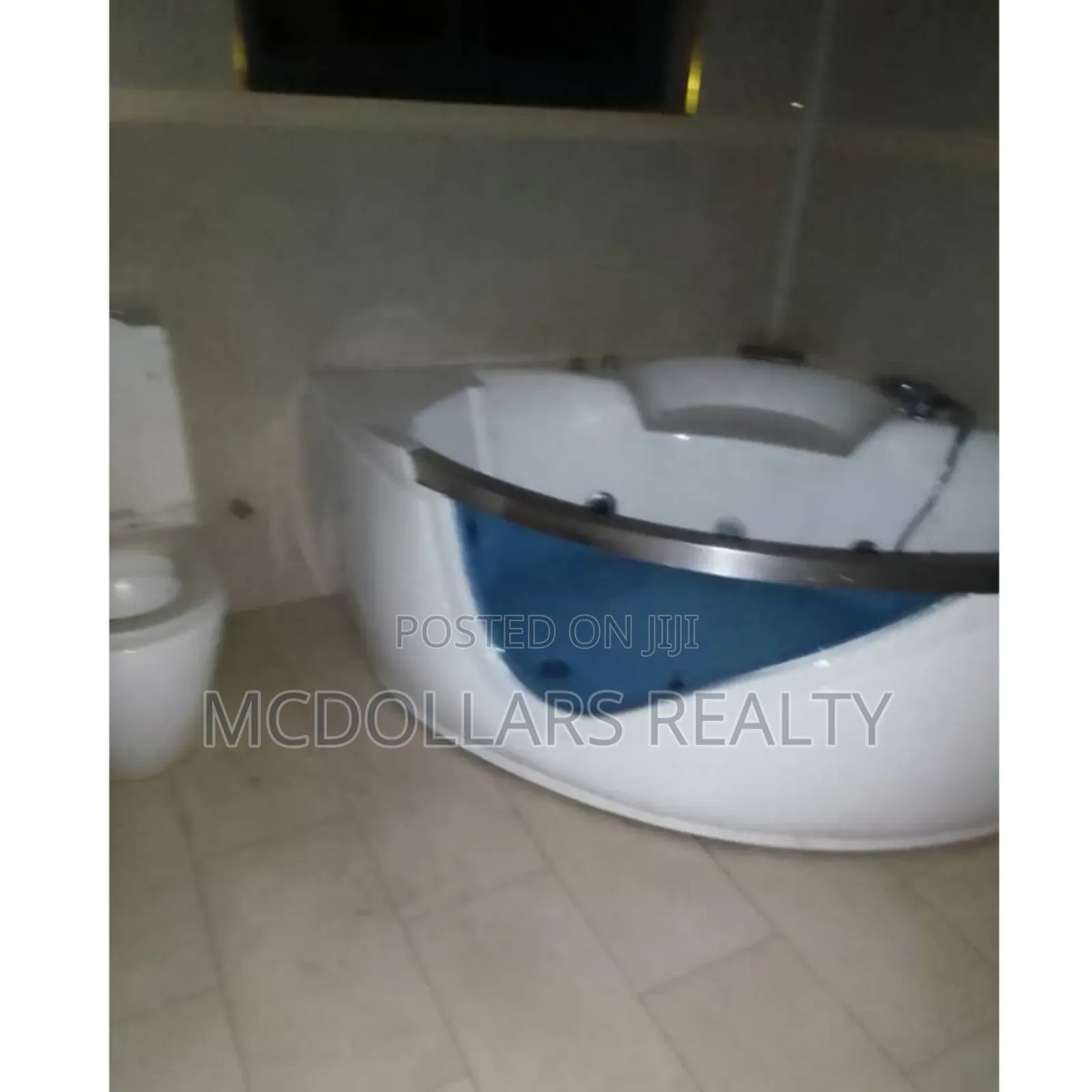 4 Bedroom House. Self Compound Office Space 5 Washroom 