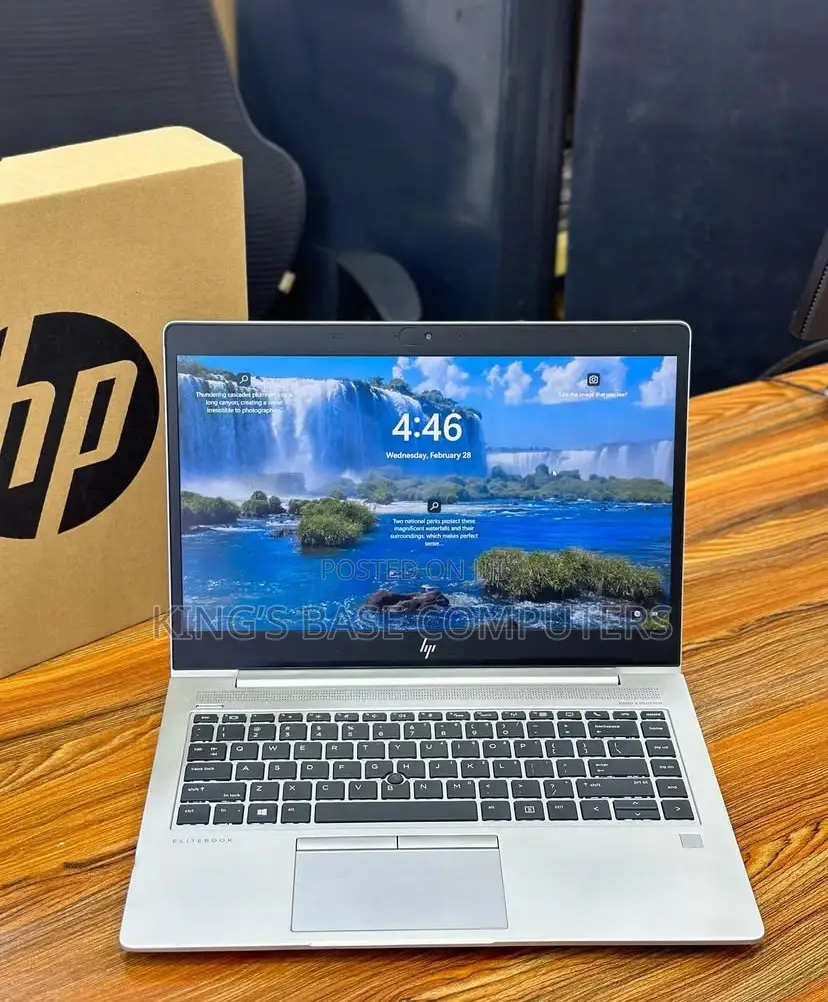 Laptop HP EliteBook 735 G5 8GB AMD Ryzen 7 SSD 256GB