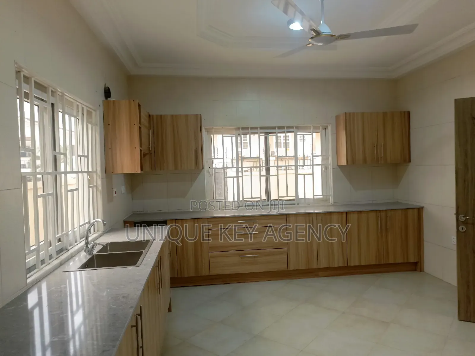 3bdrm House in Unique Key Agency, American House for rent