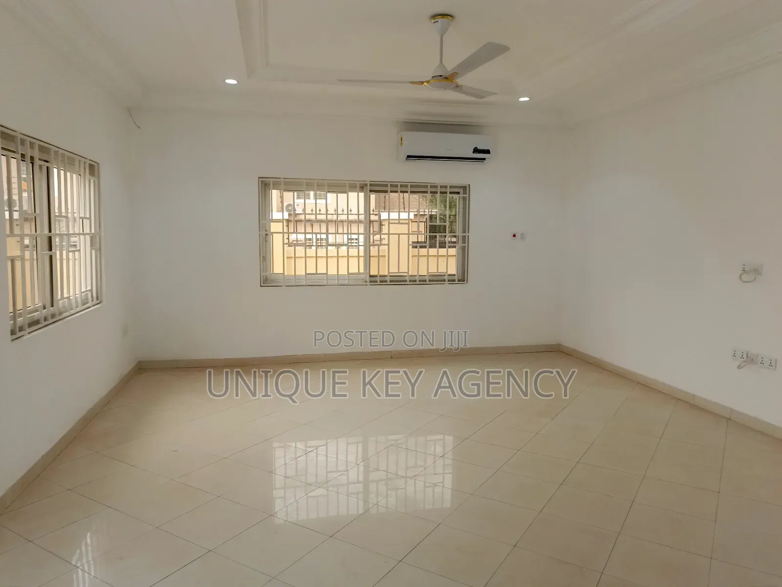 3bdrm House in Unique Key Agency, American House for rent