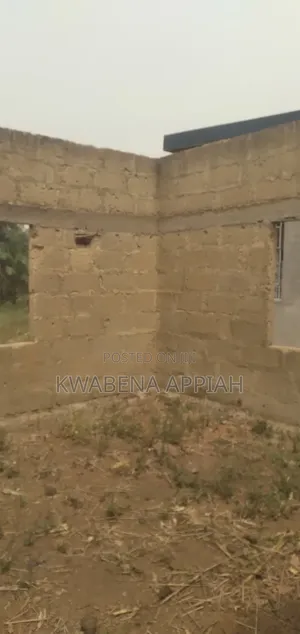 5bdrm House in Mark Estate At, Kumasi Metropolitan for sale