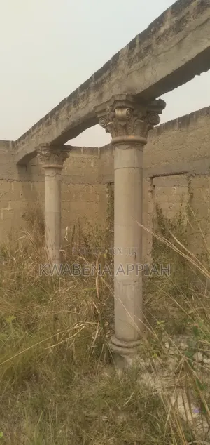 5bdrm House in Mark Estate At, Kumasi Metropolitan for sale