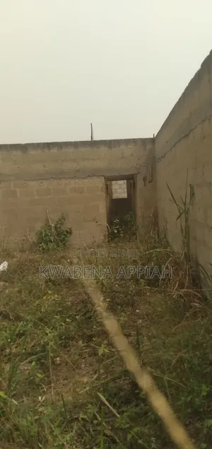5bdrm House in Mark Estate At, Kumasi Metropolitan for sale