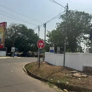 7bdrm House in Osu for sale