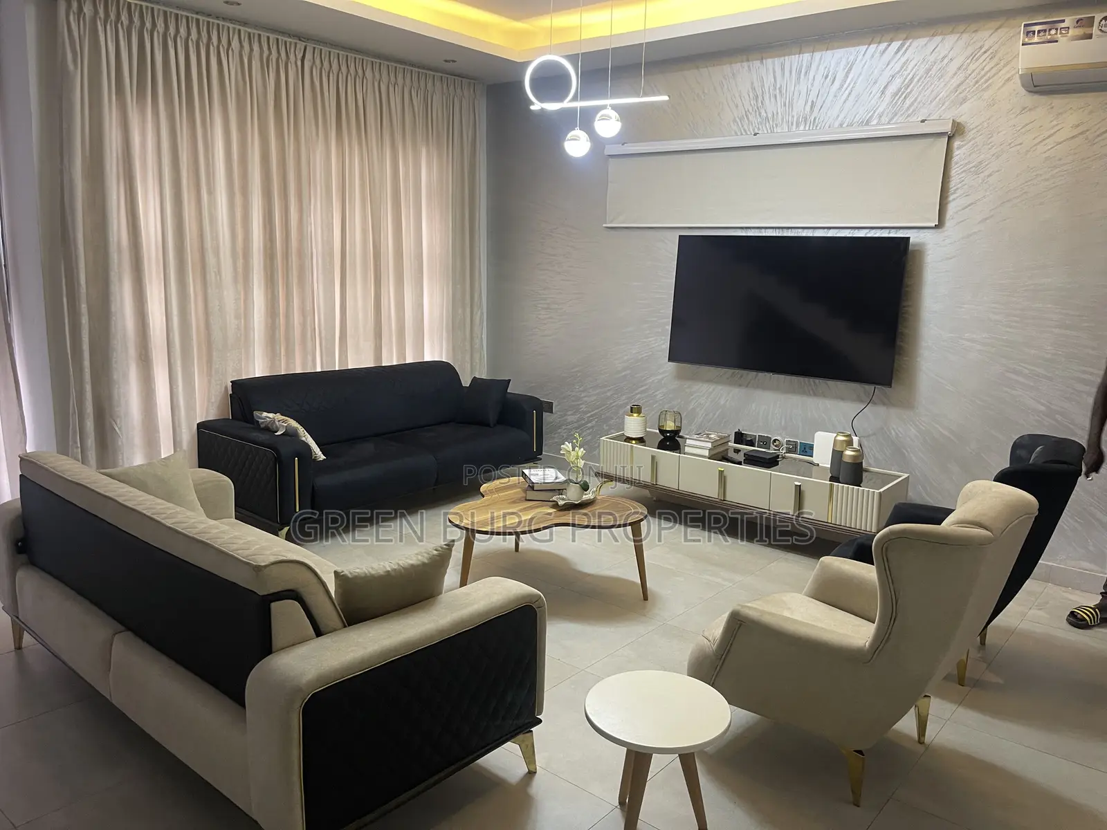 Furnished 3bdrm Townhouse / Terrace in East Legon for rent