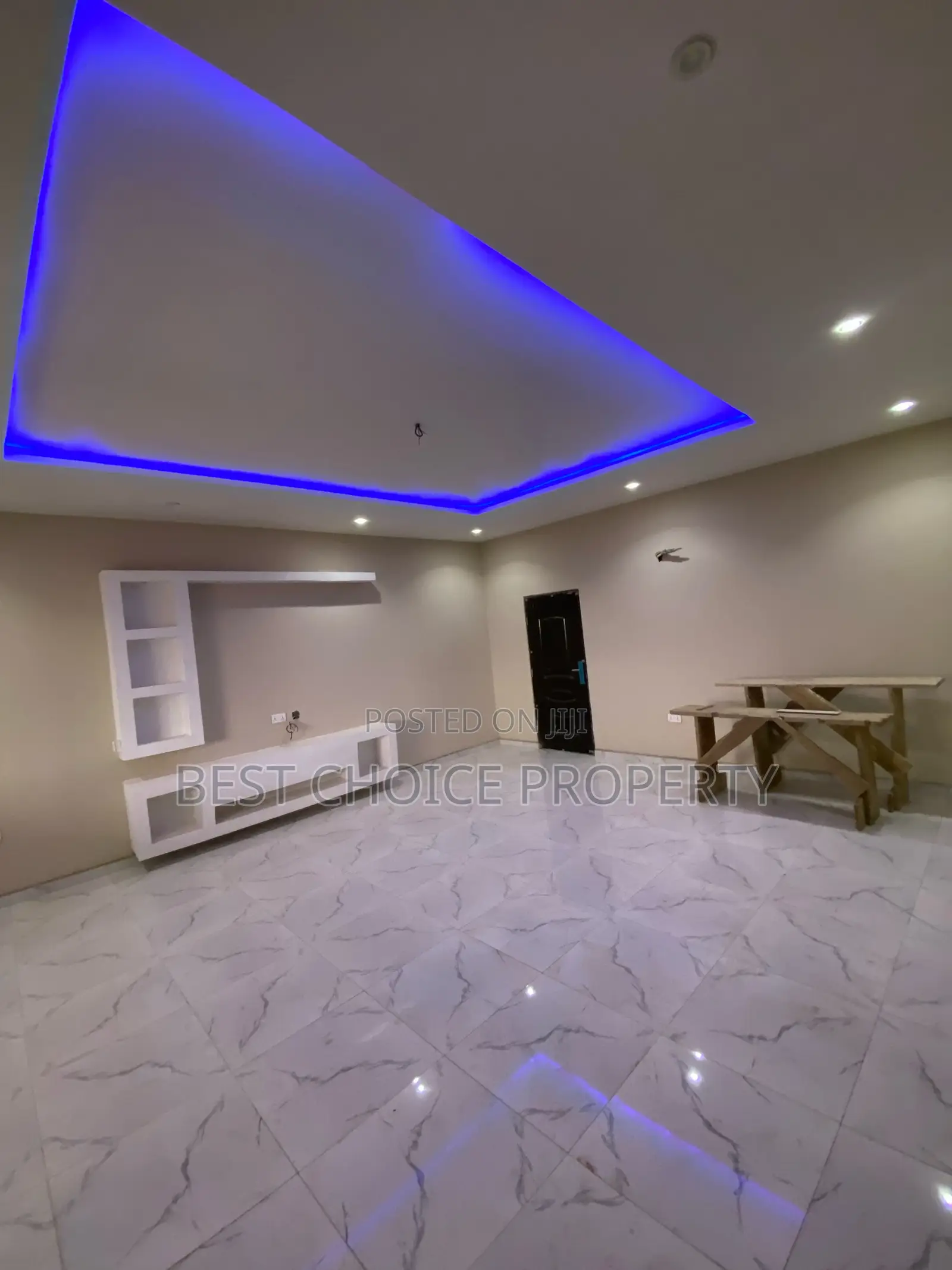 2bdrm Apartment in Adenta Housing Down for rent