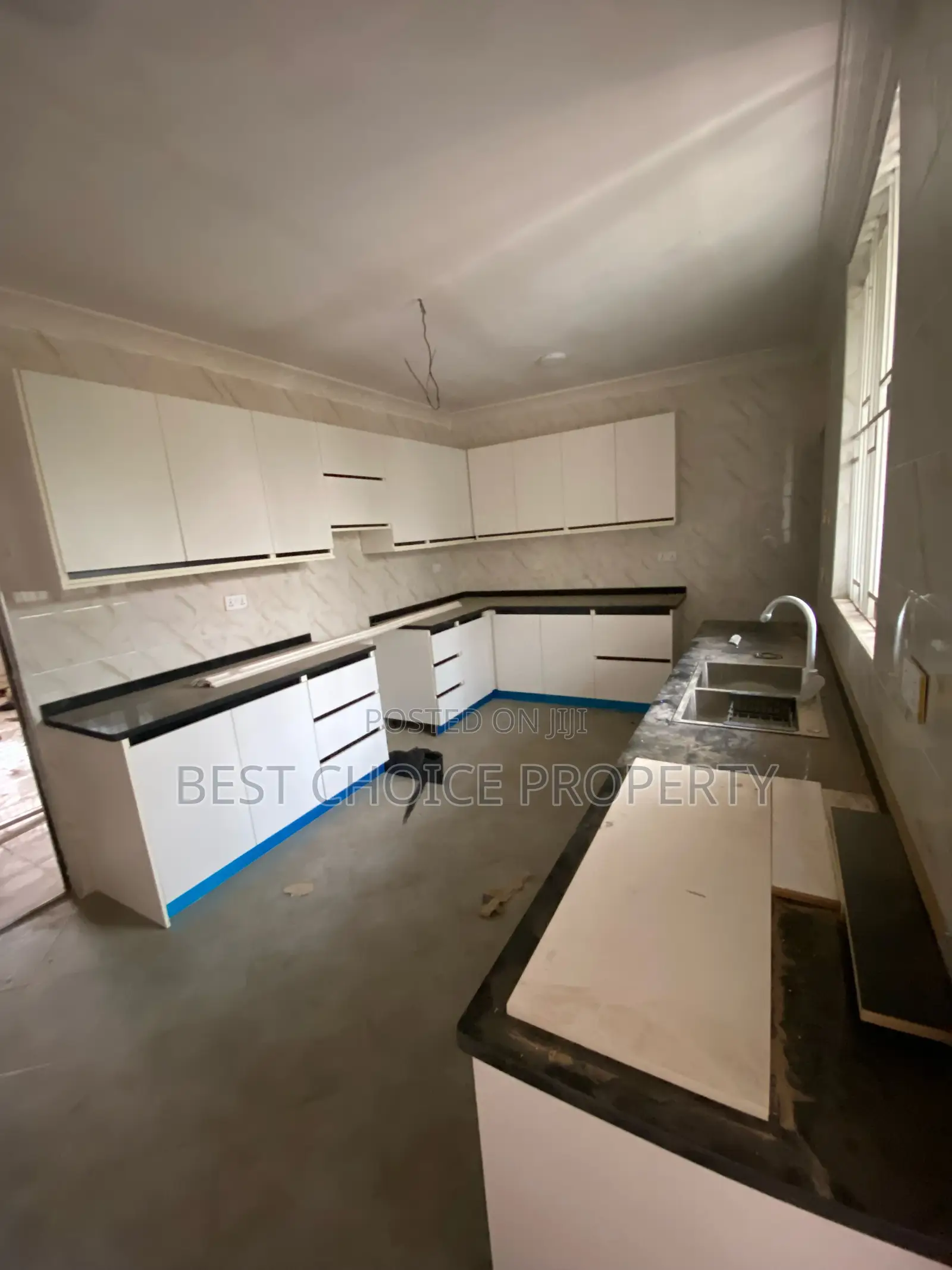 2bdrm Apartment in Adenta Housing Down for rent