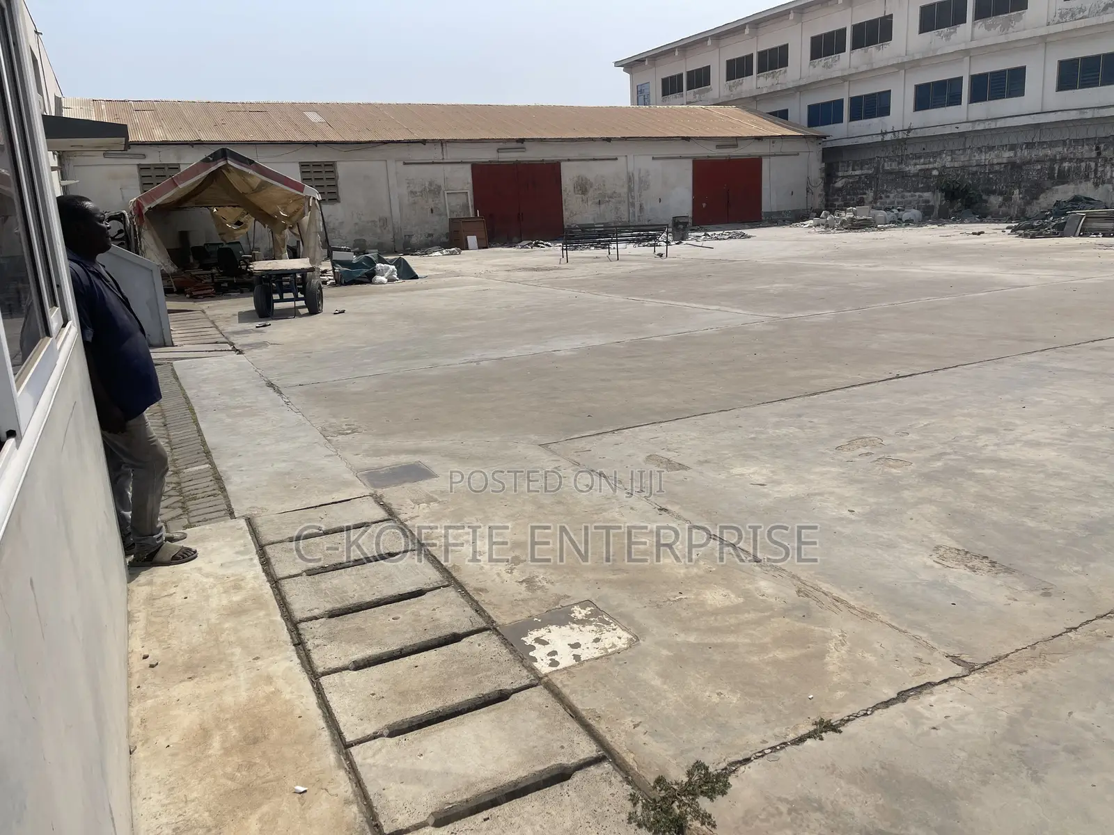 1500 SQM Warehouse + Offices and Showroom at NIA for Sale
