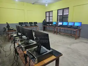 Destop Computers For Computer Lab / It Lab (Schools) - Bulk