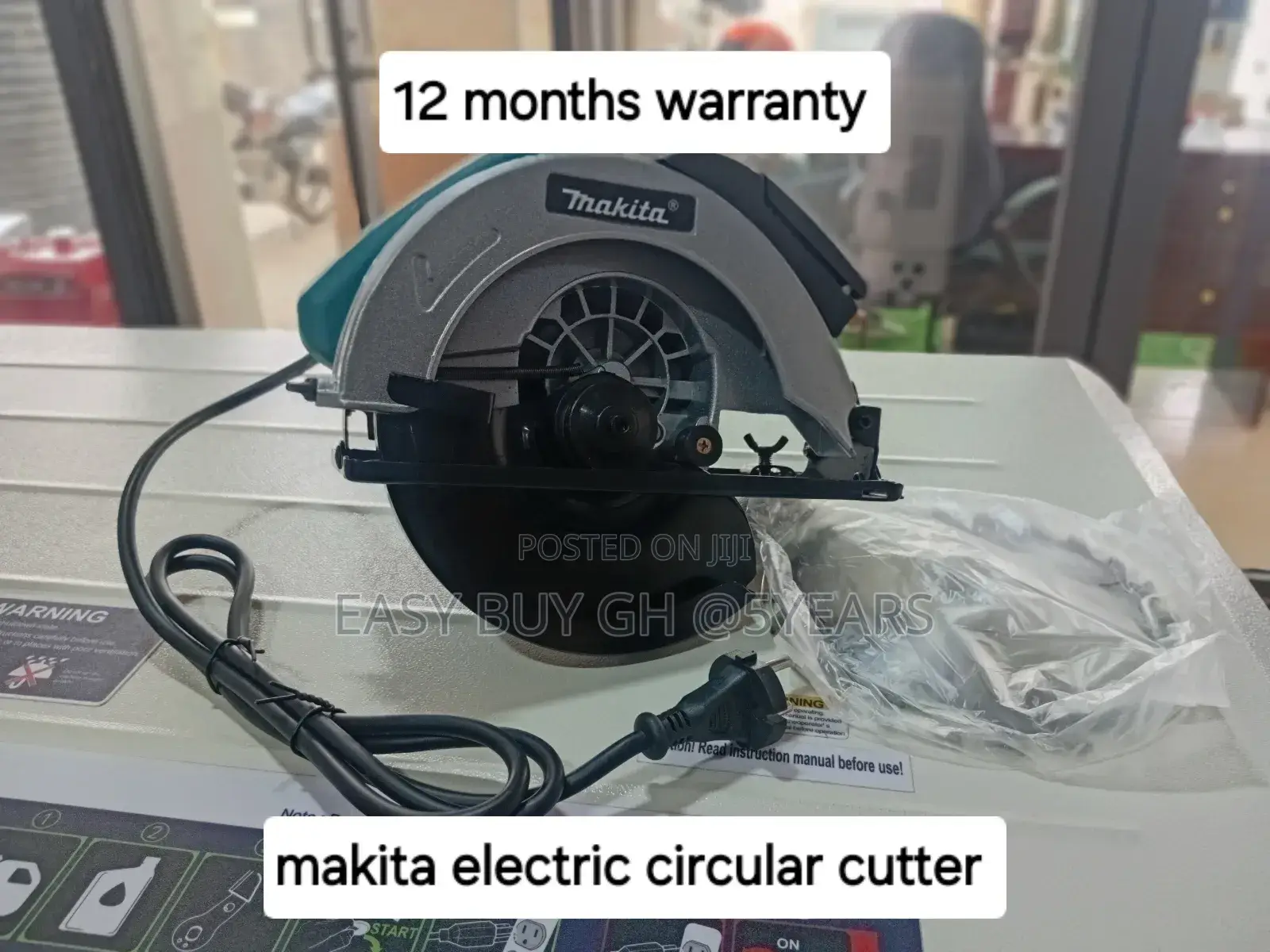 1300watts Electric Hand Router Makita With 4700rpmin Speed