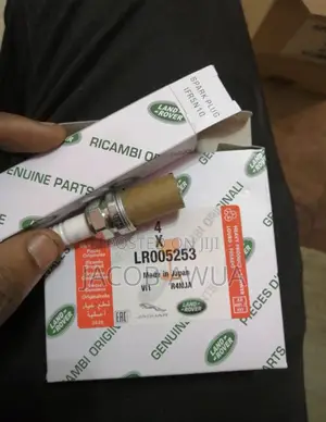 Land Rover Spark Plug Set Available
