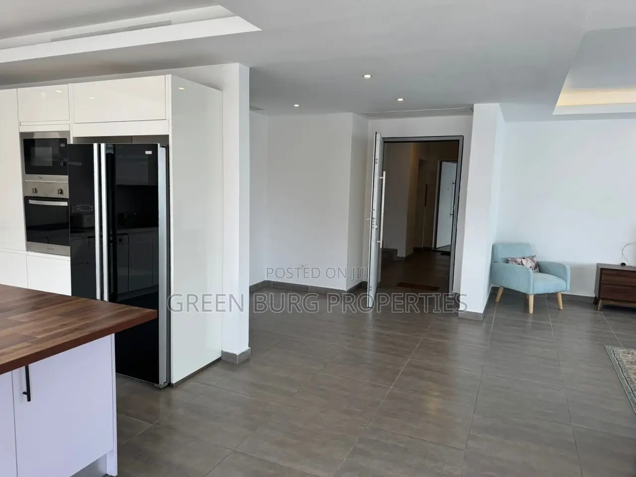 Furnished 2bdrm Apartment in Labone for rent