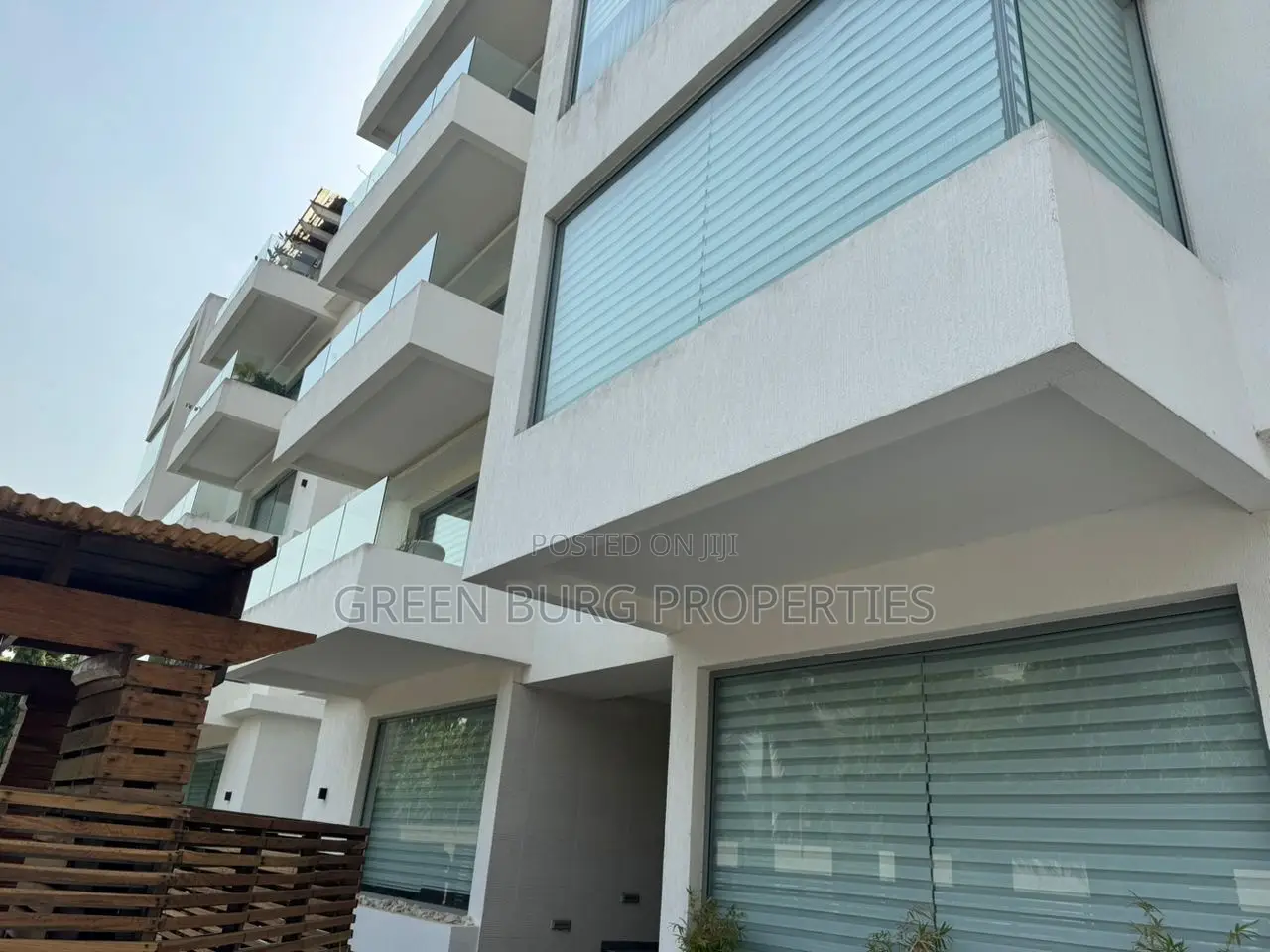 Furnished 2bdrm Apartment in Labone for rent