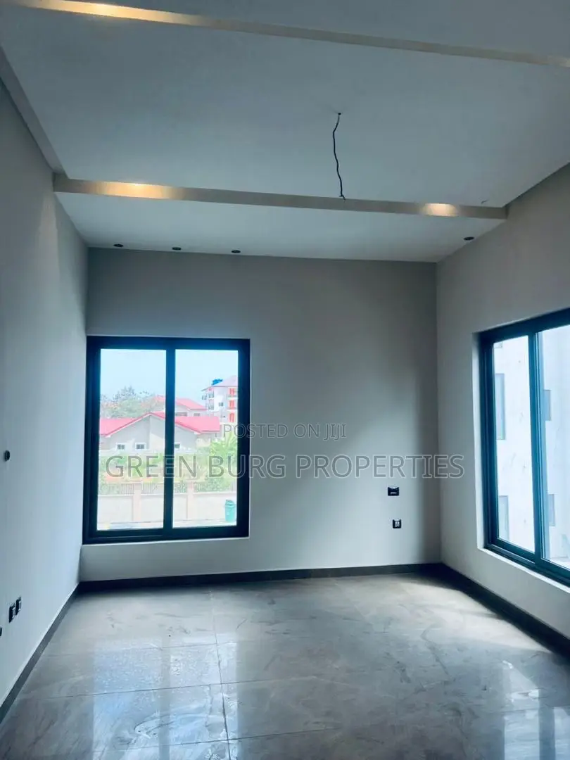 3bdrm House in East Legon for rent
